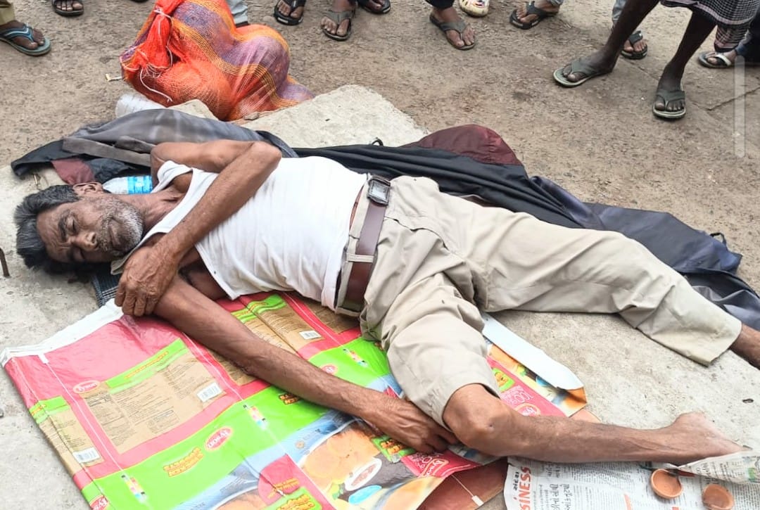 बरहरवा स्टेशन परिसर में अज्ञात व्यक्ति का शव बरामद, जीआरपी जांच में जुटी